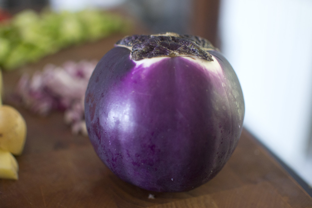 This is what the Viola eggplant varietal looks like.